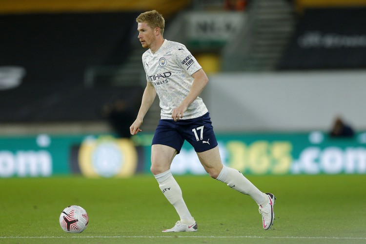 解析“百家乐与人生的跨界逻辑”：风险、收益与止损的终极探讨。（从百家乐看人生：风险、收益与止损的深度剖析）