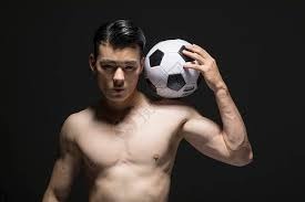 苑丽颖获场地自行车国家杯女子争先赛冠军